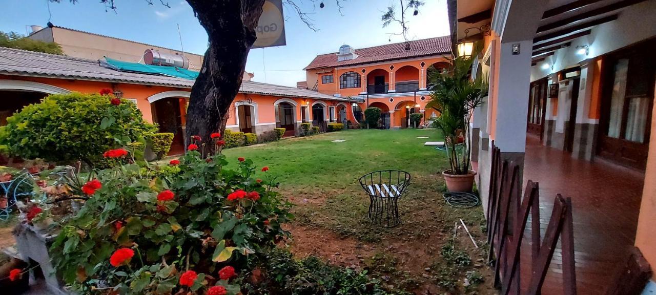 Naupa House Hostel Cochabamba Zewnętrze zdjęcie