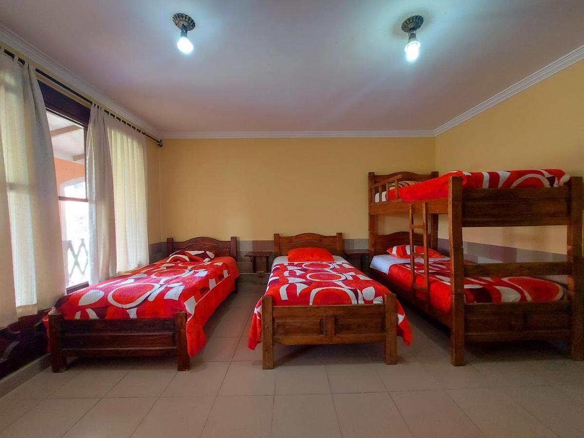 Naupa House Hostel Cochabamba Zewnętrze zdjęcie