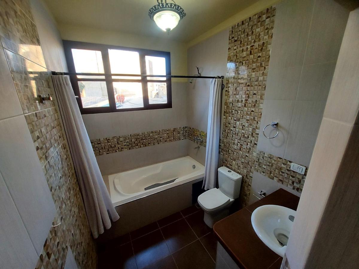 Naupa House Hostel Cochabamba Zewnętrze zdjęcie