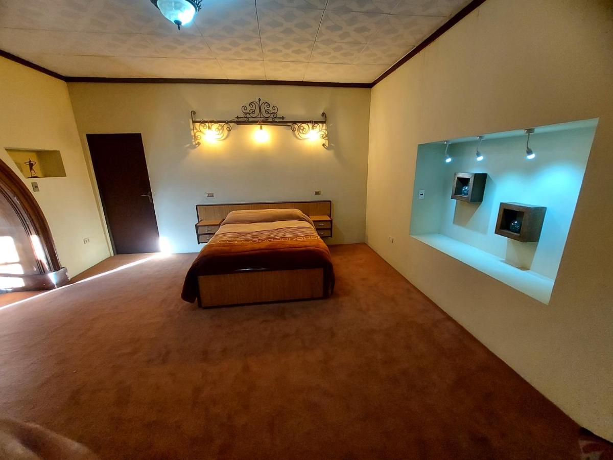 Naupa House Hostel Cochabamba Zewnętrze zdjęcie