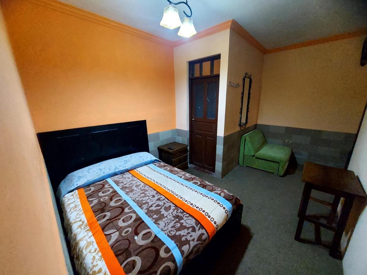 Naupa House Hostel Cochabamba Zewnętrze zdjęcie